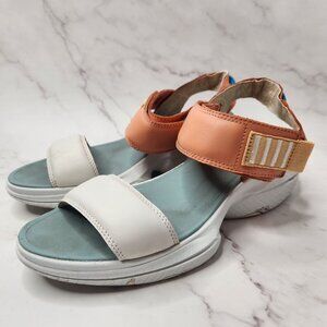 Sorel Explorer Blitz Stride Walking Sandals Hiking Shoes White Orange Women's 8.